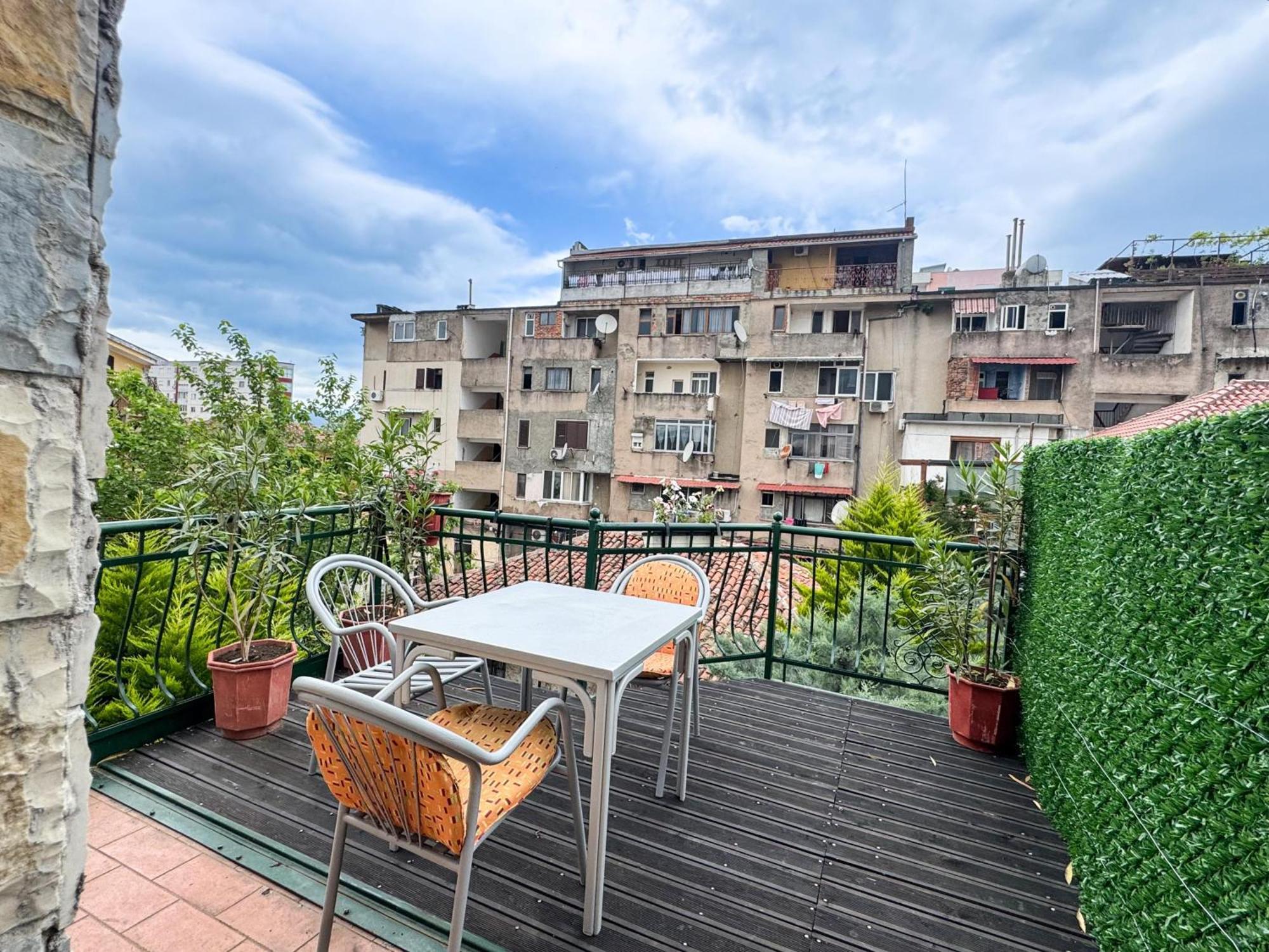 Shkodra Guest House & Trips Luaran gambar